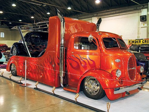 1938 Ford COE