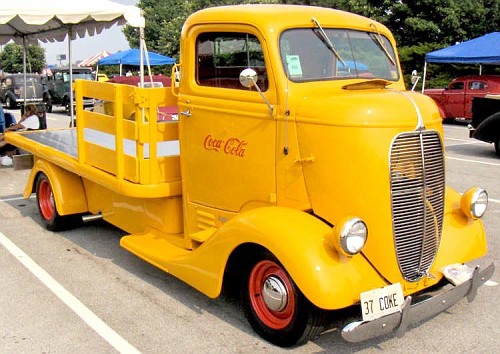 1937 Ford COE
